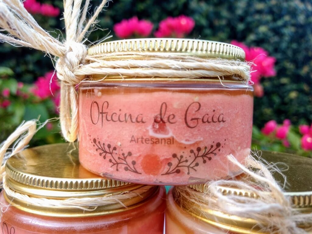 Cosmético natural artesanal feito com método